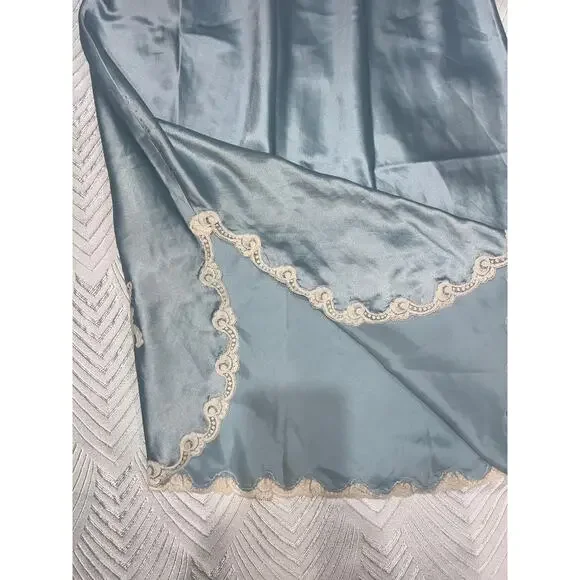 Vintage Christian Dior Slip Skirt Light Blue Lace Trim ILGWU USA Made M - Picture 14 of 15